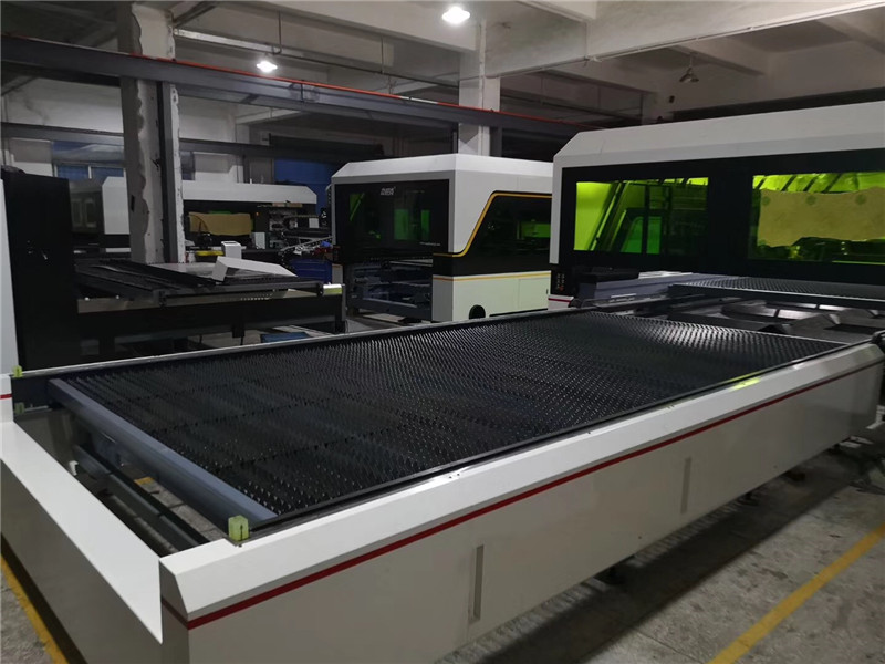 上海XX實(shí)業(yè)有限公司