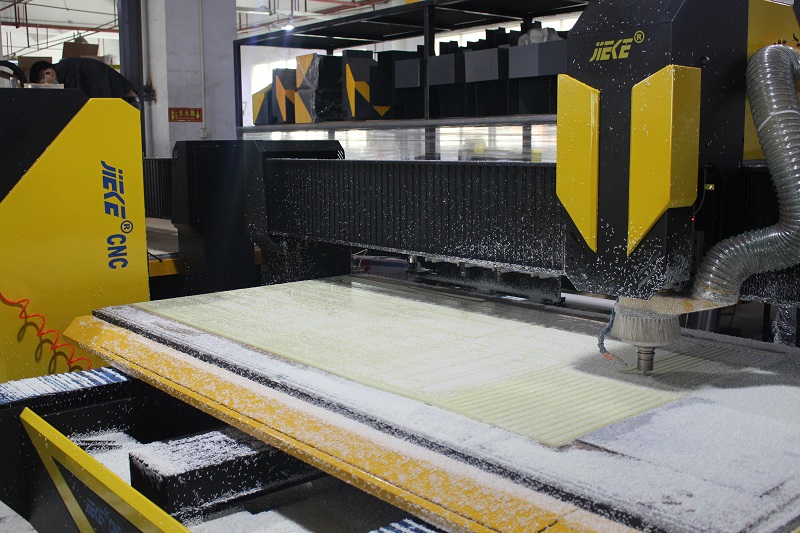 ABS板雕刻機出現丟步如何解決