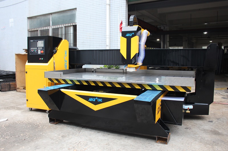 鋁板雕刻機(jī)價(jià)格多少錢